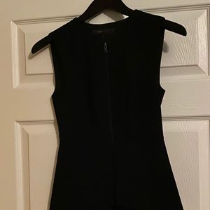 Sleeveless blouse